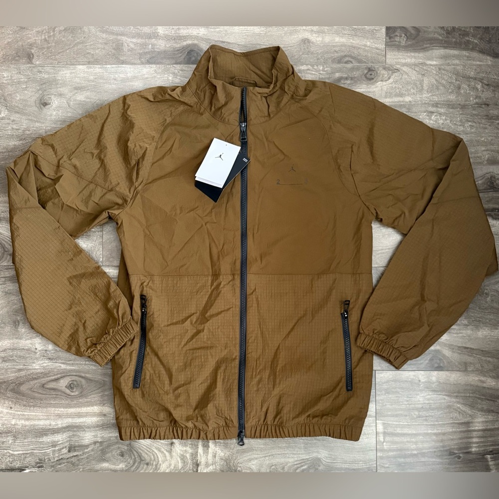 Air Jordan 23 Engineered Full Zip Repel Jacket Mens SM Brown DQ8073-385 New